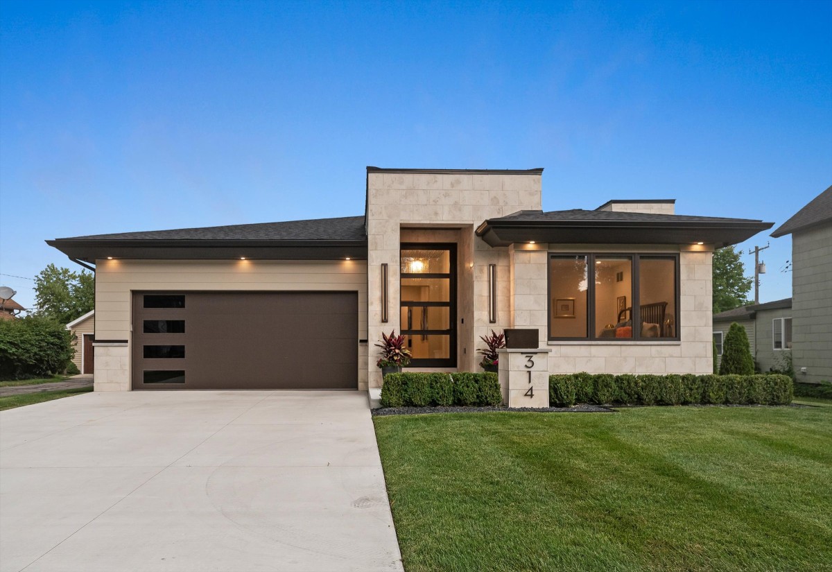 Modern New Build - 53