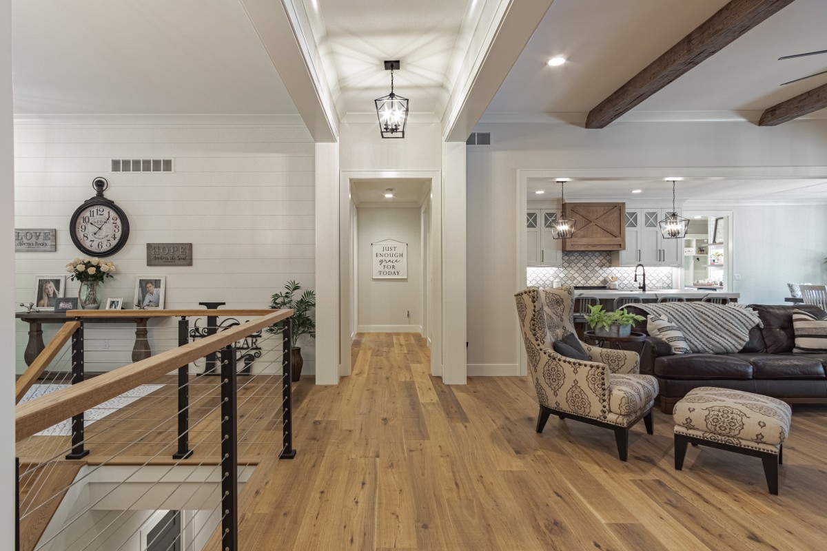 Modern Farmhouse - Foyer